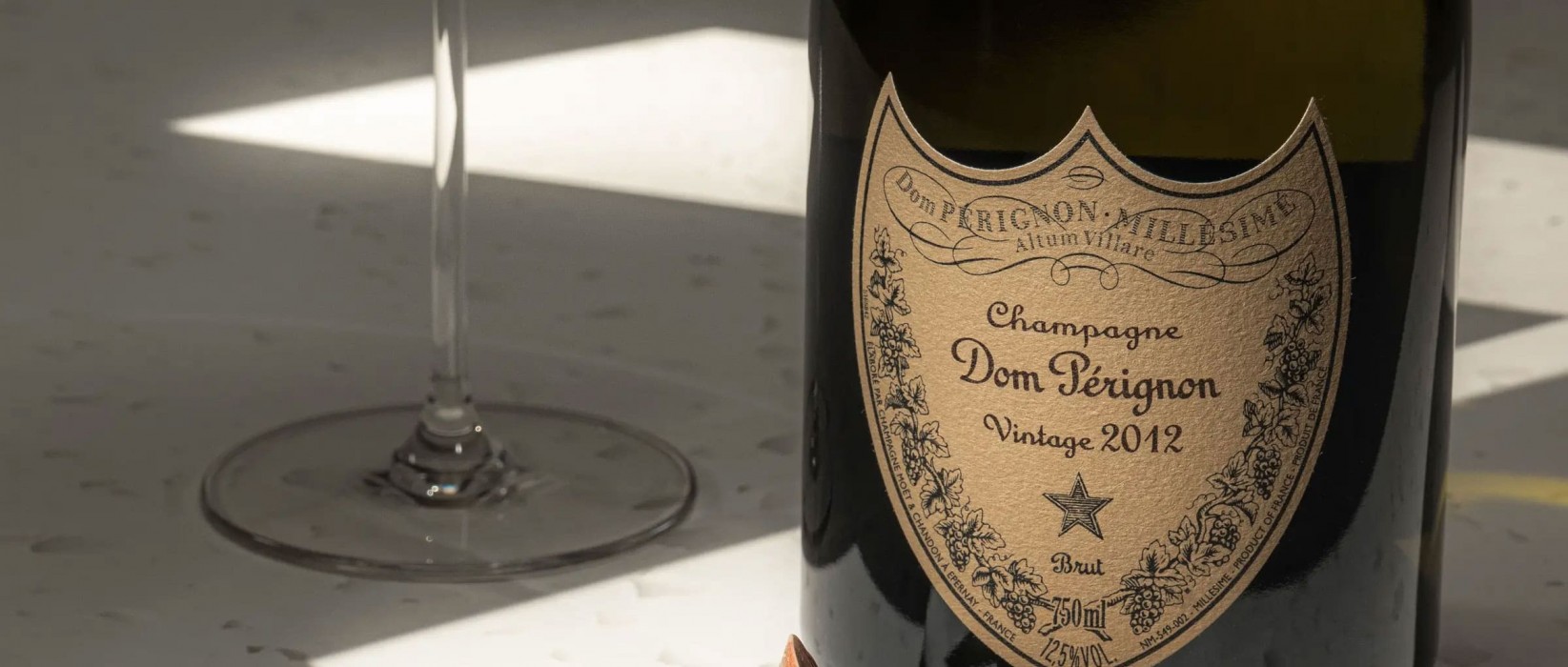 香檳中的王者：Dom Pérignon的奢華與歷史