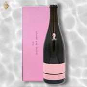 2016 新政 粉紅獨角獸 760ml 2016 新政 粉紅獨角獸 760ml