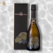 人氣 木桶釀造 純米大吟醸 AWA (精裝紙盒)720ml 人氣 木桶釀造 純米大吟醸 AWA (精裝紙盒)720ml