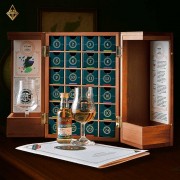 蘇格蘭 GRAVITY DRINKS 24 入迷你酒倒數日曆威士忌【2 入杯子原裝禮盒】 蘇格蘭 GRAVITY DRINKS 24 入迷你酒倒數日曆威士忌【2 入杯子原裝禮盒】
