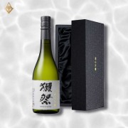 獺祭 純米大吟釀 二割三分 遠心分離 720ml 獺祭 純米大吟釀 二割三分 遠心分離 720ml