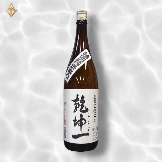 【大沼酒造店】乾坤一 辛口 特別純米 720ml