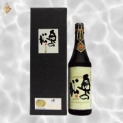 奧之松 純米大吟釀 720ml 奧之松 純米大吟釀 720ml